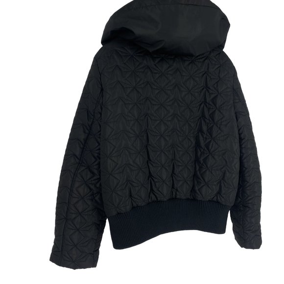 NEW YORK & CO Quilted Star Geometric Bomber Jacket - Picture 13 of 15